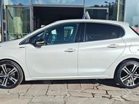 Usata Peugeot 208 GT-line 100 CV (73 kW) 2019 Bianco Utilitaria
