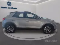 Usata VW T-Roc Style 110 CV (80 kW) 2023 Nero SUV