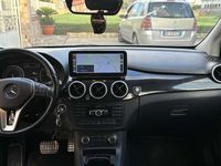 Usata Mercedes B180 109 CV (80 kW) 2015 Monovolume