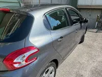Usata Peugeot 208 68 CV (50 kW) 2013 Grigio Utilitaria