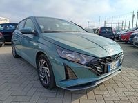 Usata Hyundai i20 99 CV (72 kW) 2024 Verde Berlina