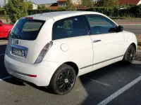 Usata Lancia Ypsilon 69 CV (50 kW) 2011 Bianco Utilitaria