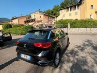 Usata VW T-Roc 116 CV (85 kW) 2019 Nero SUV