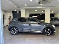 Usata Renault Clio V Edition One 101 CV (74 kW) 2020 Blu Berlina