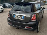 Usata Mini Cooper S 184 CV (135 kW) 2012 Grigio Utilitaria