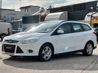 Usata Ford Focus 100 CV (73 kW) 2014 Bianco Station wagon