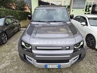 Usata Land Rover Defender SE Dynamic 200 CV (147 kW) 2024 Grigio SUV
