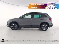 Usata Skoda Karoq Executive 116 CV (85 kW) 2023 Grigio graphite metallizzato SUV