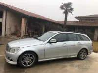 Usata Mercedes C220 170 CV (125 kW) 2009 Grigio Station wagon