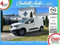 Usata Opel Combo Edition 101 CV (74 kW) 2021 Bianco Monovolume