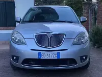 Usata Lancia Ypsilon 77 CV (56 kW) 2011 Grigio Utilitaria