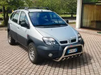 Usata Renault Scénic 115 CV (84 kW) 2001 Grigio Monovolume