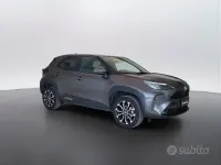 Usata Toyota Yaris Cross Trend 92 CV (67 kW) 2022 Grigio SUV