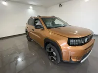 Nuova Fiat Grande Panda La Prima 100 CV (73 kW) 2026 724bronzo luna Utilitaria