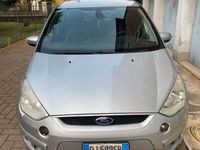 Usata Ford S-MAX 150 CV (110 kW) 2007 Grigio Monovolume