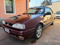 Usata Renault 19 135 CV (99 kW) 1993 Rosso Cabrio
