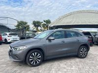 Usata Mercedes GLA250 Business 160 CV (117 kW) 2020 Argento SUV
