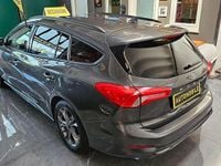 Usata Ford Focus ST-Line 125 CV (91 kW) 2020 Grigio Station wagon