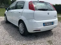 Usata Fiat Grande Punto 65 CV (47 kW) 2006 Bianco Utilitaria