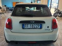 Usata Mini One D Hype 116 CV (85 kW) 2017 Beige Utilitaria