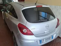 Usata Opel Corsa Edition 75 CV (55 kW) 2010 Grigio Utilitaria
