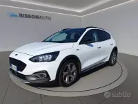 Usata Ford Focus Active 125 CV (91 kW) 2019 Bianco Berlina