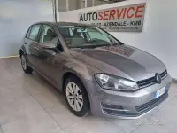Usata VW Golf VII Comfortline 110 CV (80 kW) 2015 Grigio metallizzato Berlina