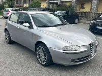 Usata Alfa Romeo 2000 105 CV (77 kW) 2003 Grigio Berlina