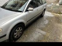 Usata VW Passat 110 CV (80 kW) 2000 Grigio Station wagon