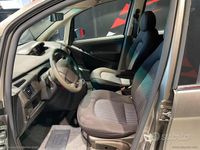 Usata Lancia Musa 77 CV (56 kW) 2009 Argento Monovolume