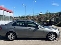 Usata Mercedes C220 170 CV (125 kW) 2011 Grigio Berlina