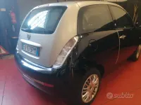 Usata Lancia Ypsilon 78 CV (57 kW) 2010 Nero Utilitaria