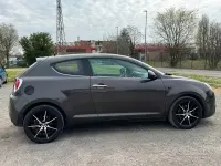 Usata Alfa Romeo MiTo Distinctive 95 CV (69 kW) 2015 Nero Utilitaria