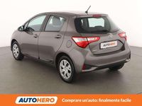 Usata Toyota Yaris Active 69 CV (50 kW) 2017 Grigio Utilitaria