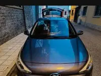 Usata Hyundai i20 75 CV (55 kW) 2016 Marrone Berlina