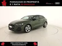 Usata Audi A3 S-Line 150 CV (110 kW) 2025 Verde distretto metallizzato Berlina