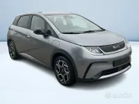 Nuova BYD Dolphin Design 2026 Grigio Utilitaria