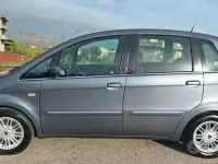 Usata Lancia Musa 69 CV (50 kW) 2009 Grigio Monovolume