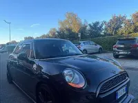 Usata Mini ONE 102 CV (75 kW) 2016 Nero Utilitaria