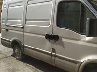 Usata Iveco Daily 103 CV (75 kW) 2001 Bianco