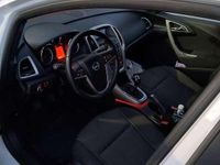 Usata Opel Astra 110 CV (80 kW) 2013 Berlina