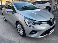 Usata Renault Clio V Zen 101 CV (74 kW) 2020 Grigio Berlina