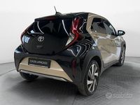 Usata Toyota Aygo X Lounge 72 CV (52 kW) 2022 Marrone SUV