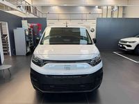 Usata Fiat Doblò 100 CV (73 kW) 2024 Bianco Monovolume
