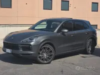 Usata Porsche Cayenne 340 CV (250 kW) 2020 Grigio SUV
