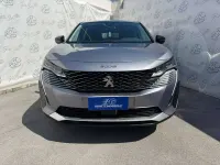 Usata Peugeot 3008 Allure 131 CV (96 kW) 2022 Argento SUV