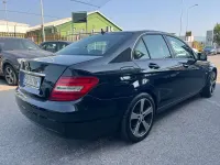 Usata Mercedes C200 Elegance 136 CV (100 kW) 2012 Nero Berlina