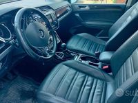 Usata VW Touran 150 CV (110 kW) 2016 Nero Monovolume