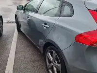 Usata Volvo V40 120 CV (88 kW) 2019 Grigio Berlina