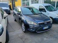 Usata Ford Focus 110 CV (80 kW) 2008 Blu Station wagon